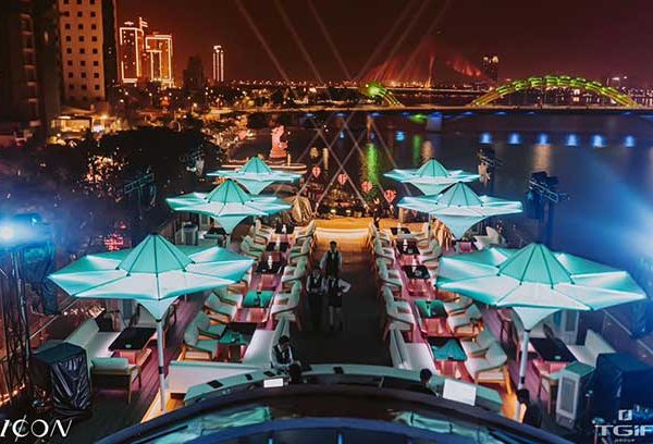 Icon Sky Lounge
