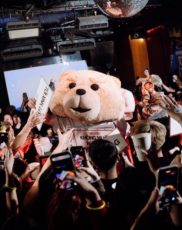 Weeknd Hà Nội